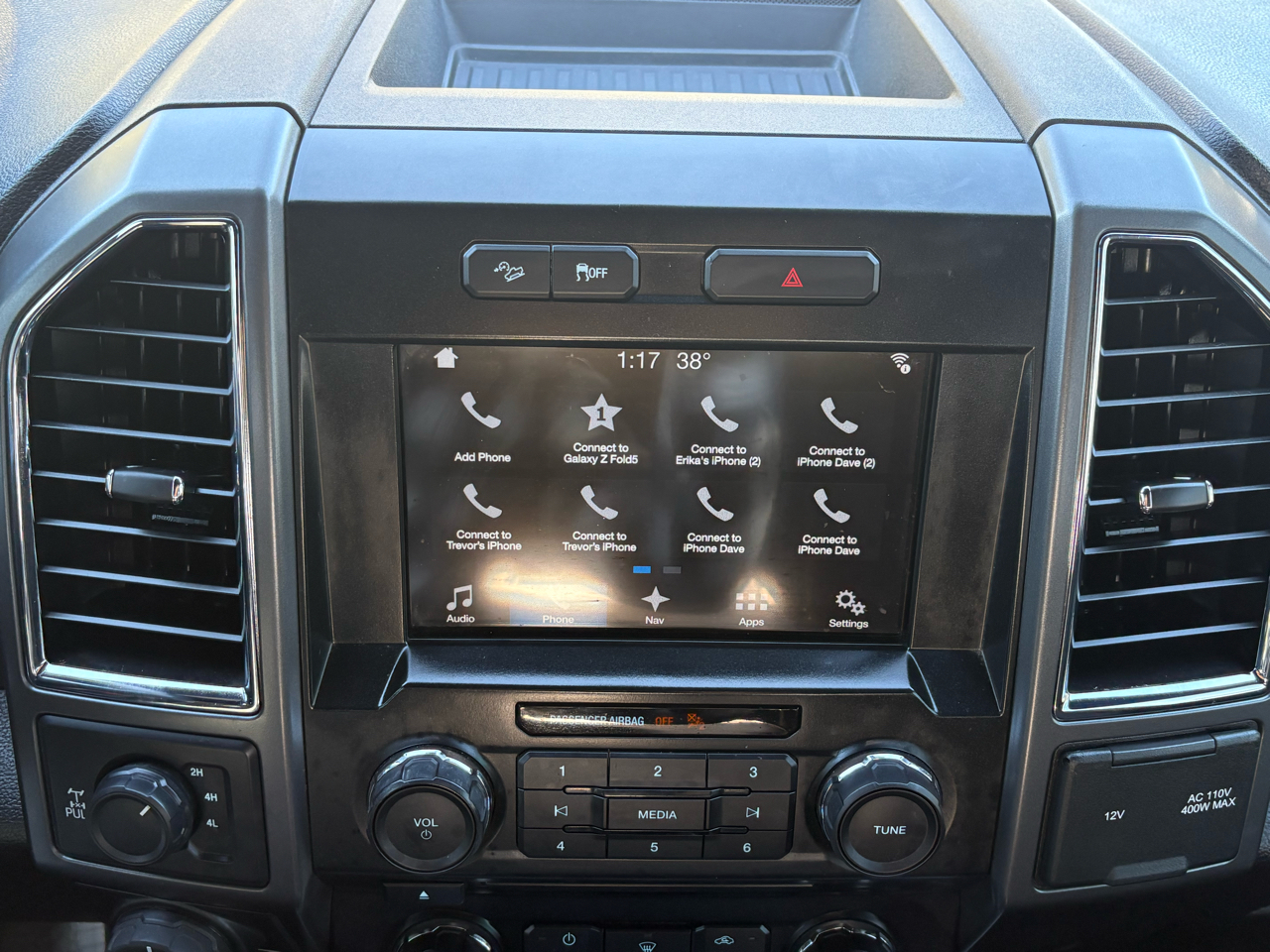 Ford F-150 4WD Reg Cab 141" XLT 2016