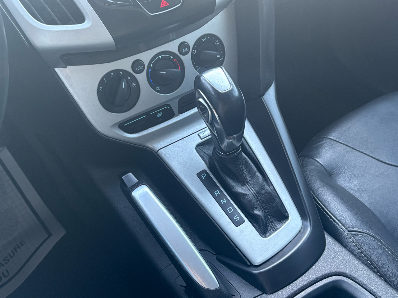 Ford Focus SE Sedan 2013