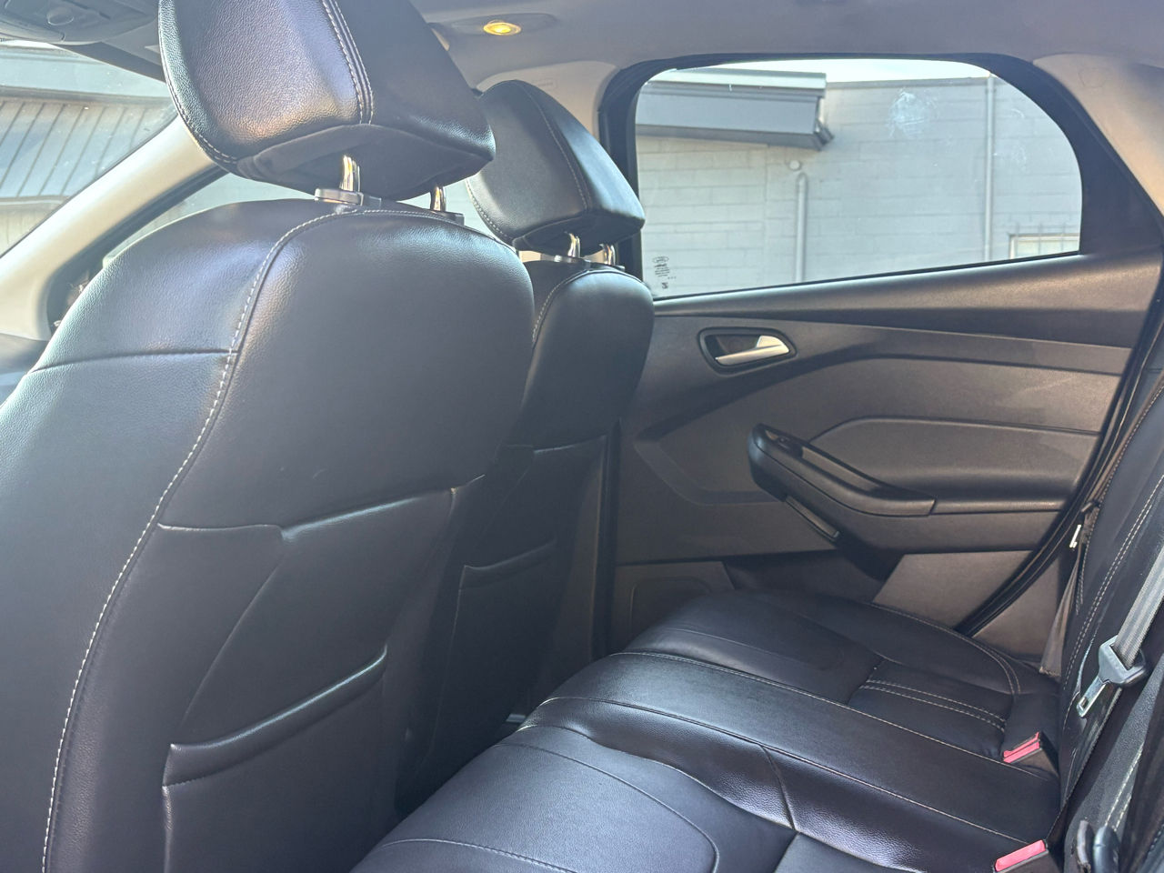 Ford Focus SE Sedan 2013