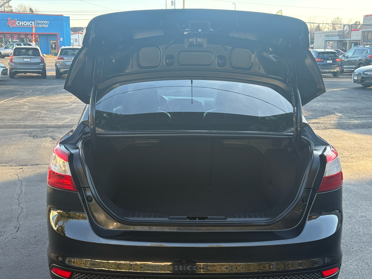 Ford Focus SE Sedan 2013