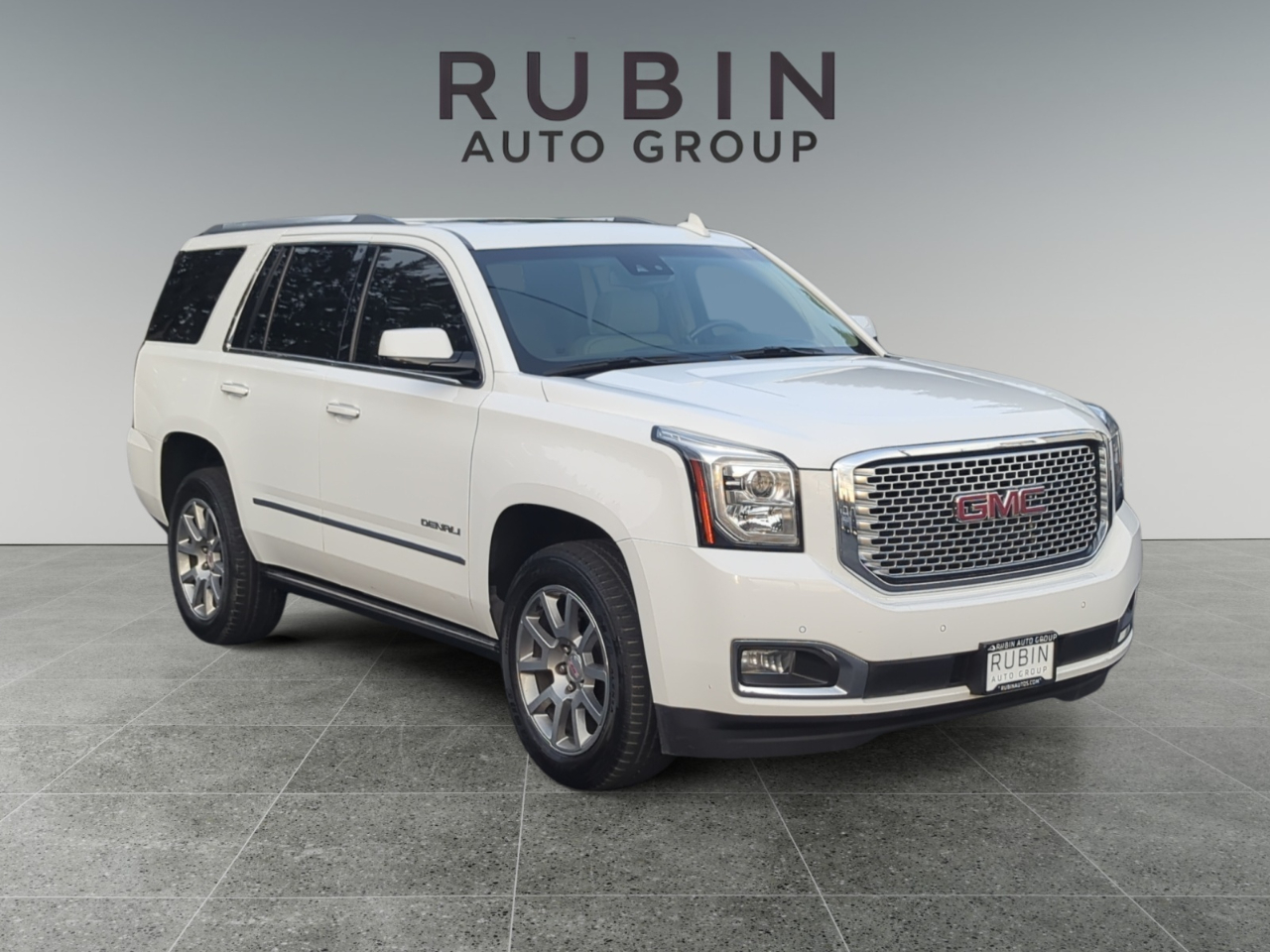 2017 GMC Yukon Denali's photo