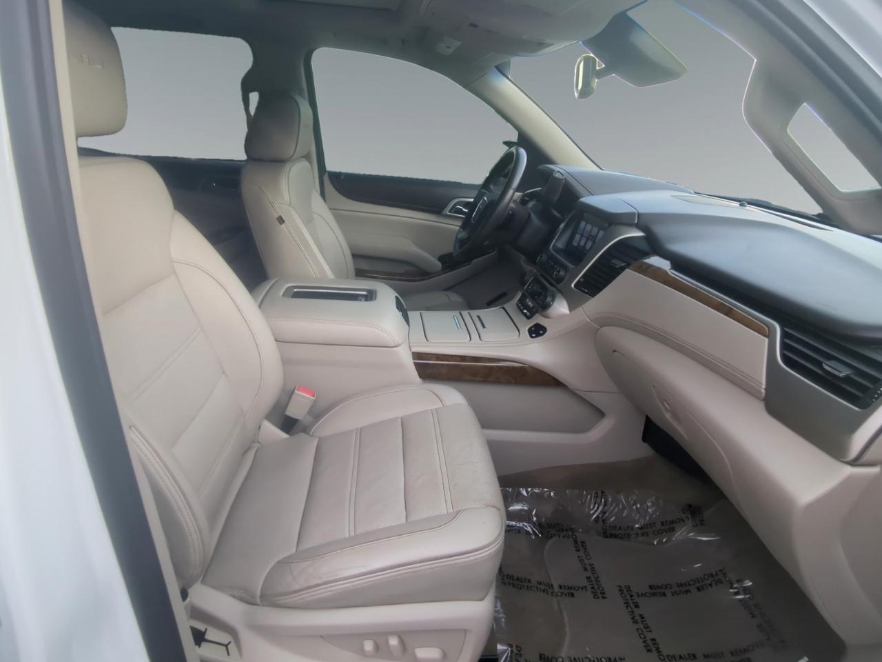 GMC Yukon Denali 4WD 2017