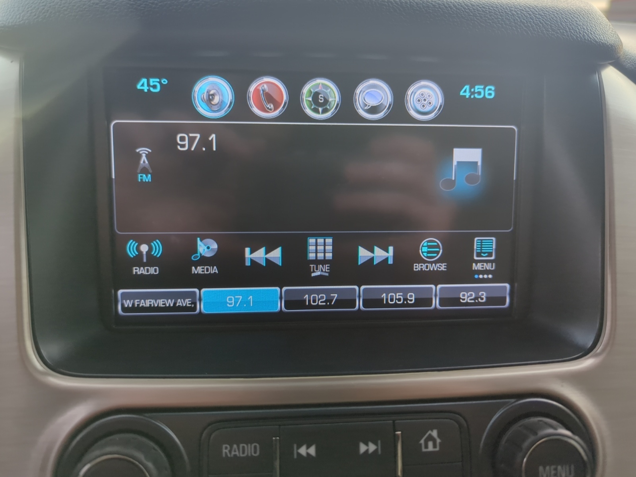 GMC Yukon Denali 4WD 2017