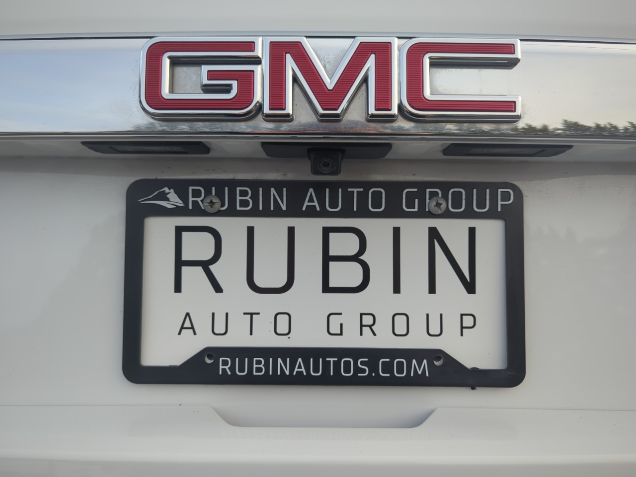 GMC Yukon Denali 4WD 2017