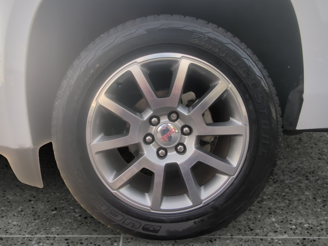 GMC Yukon Denali 4WD 2017