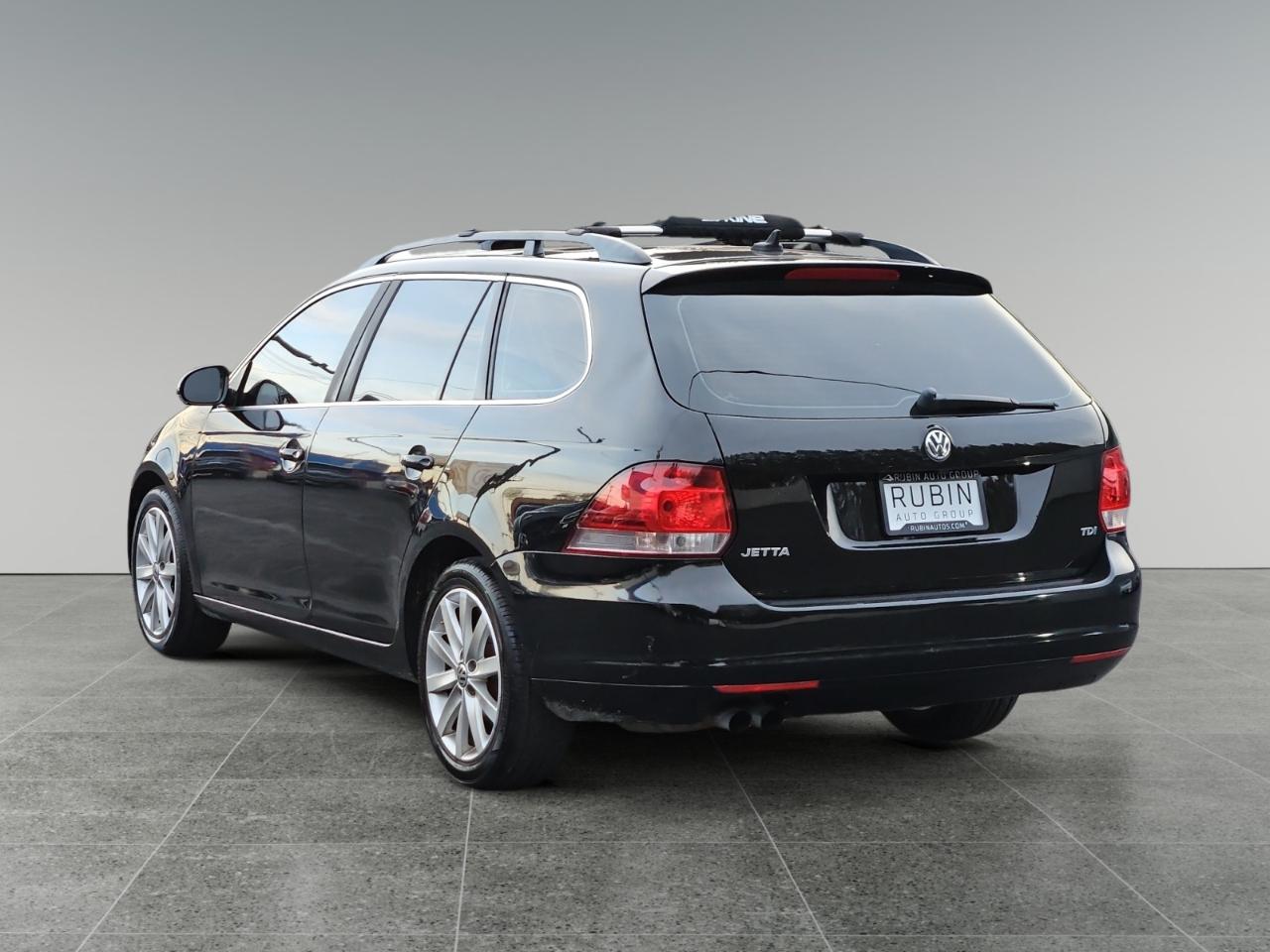 Volkswagen Jetta SportWagen 2.0L TDI 2014