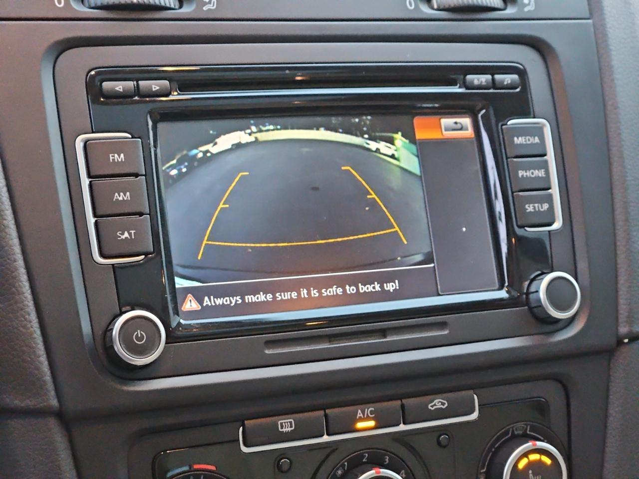 Volkswagen Jetta SportWagen 2.0L TDI 2014