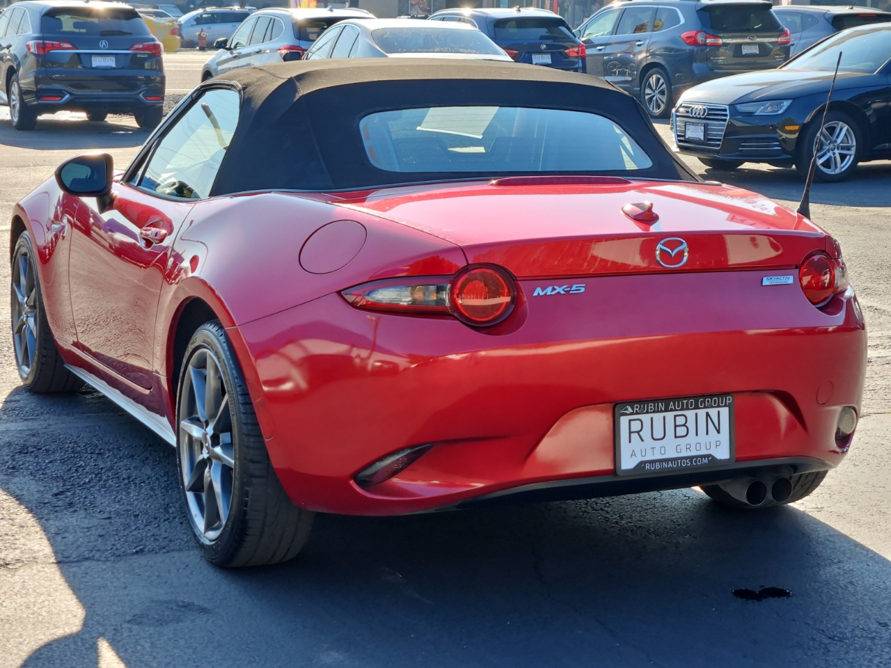 Mazda MX-5 Miata Grand Touring 6AT 2016
