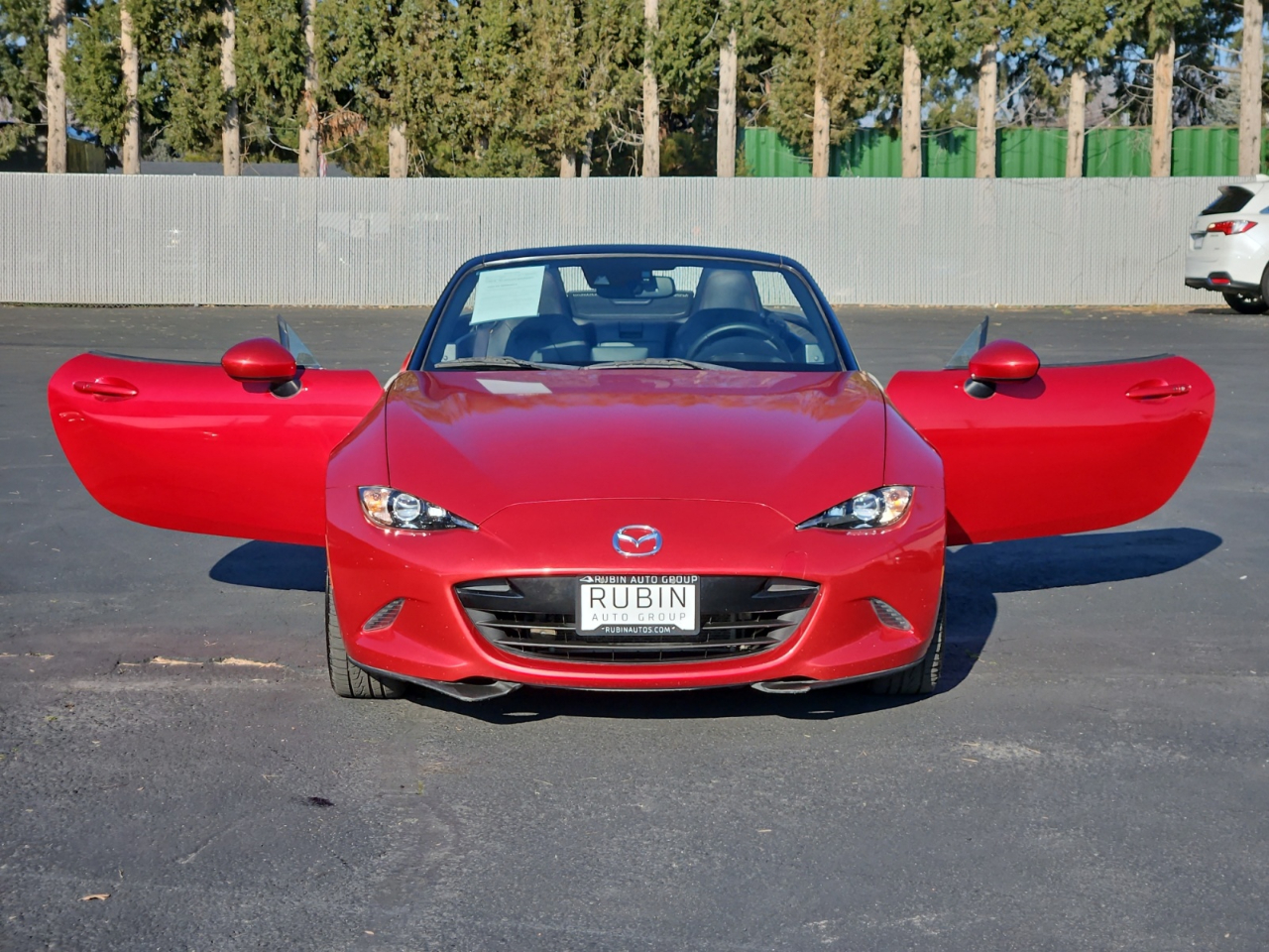 Mazda MX-5 Miata Grand Touring 6AT 2016