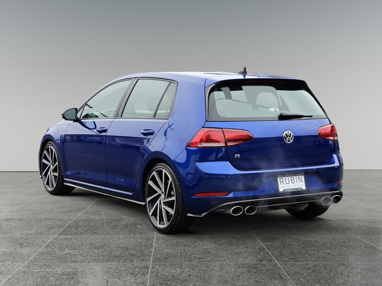 Volkswagen Golf R DCS and Navigation 7A 2018