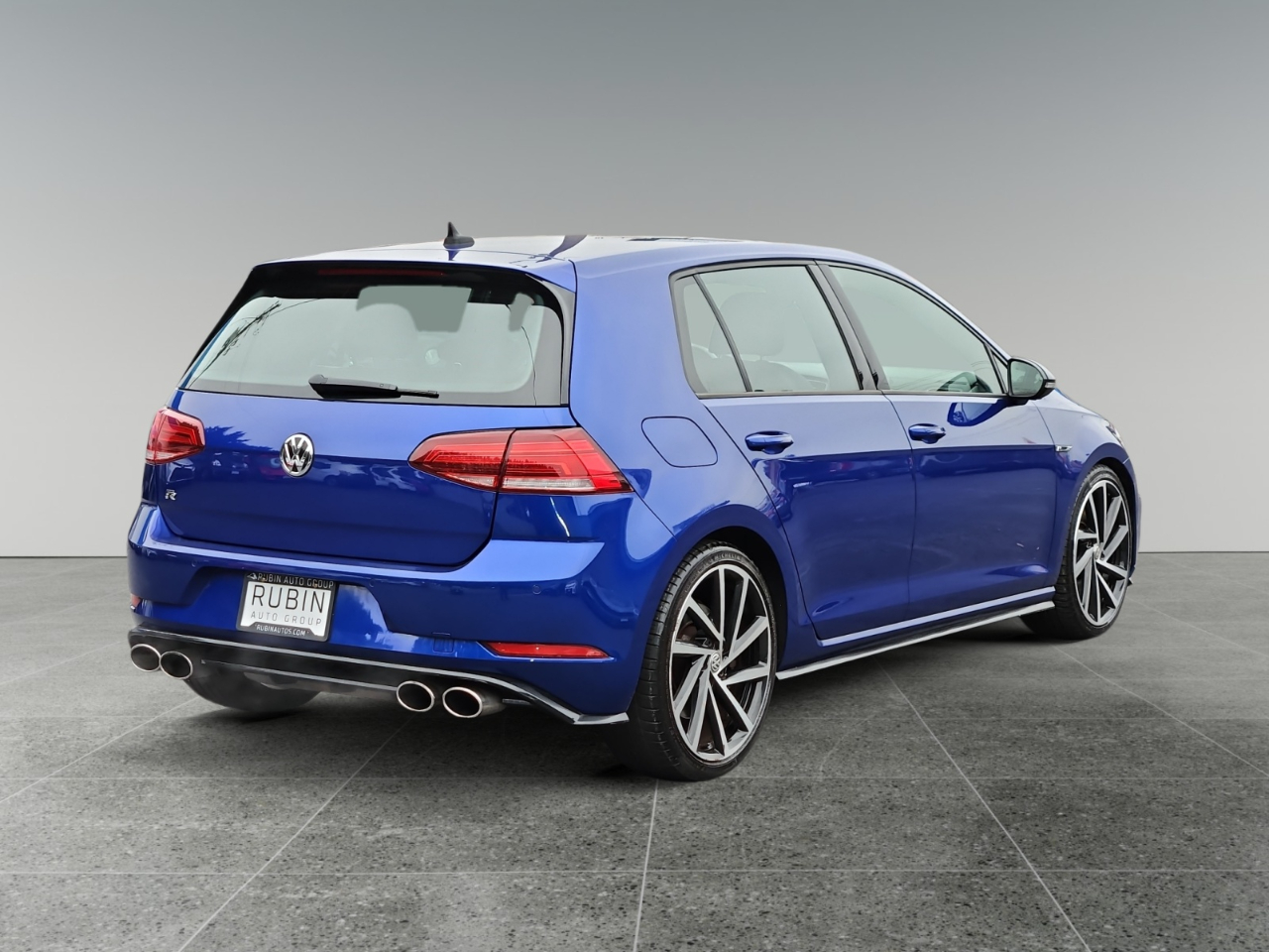 Volkswagen Golf R DCS and Navigation 7A 2018