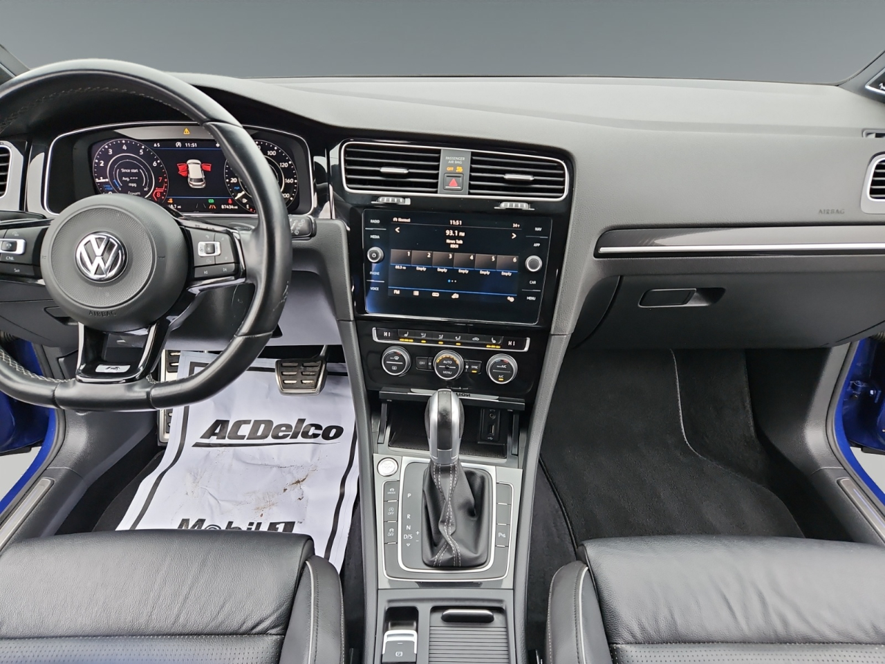 Volkswagen Golf R DCS and Navigation 7A 2018