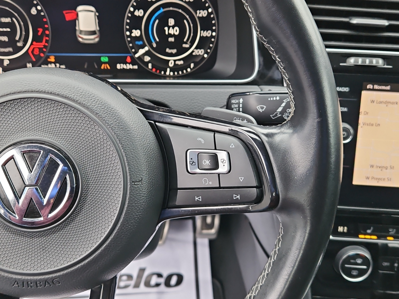 Volkswagen Golf R DCS and Navigation 7A 2018