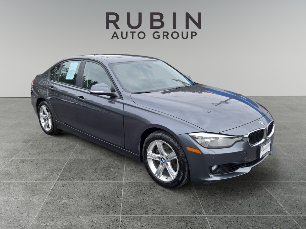 BMW 3-Series 328i xDrive Sedan 2014