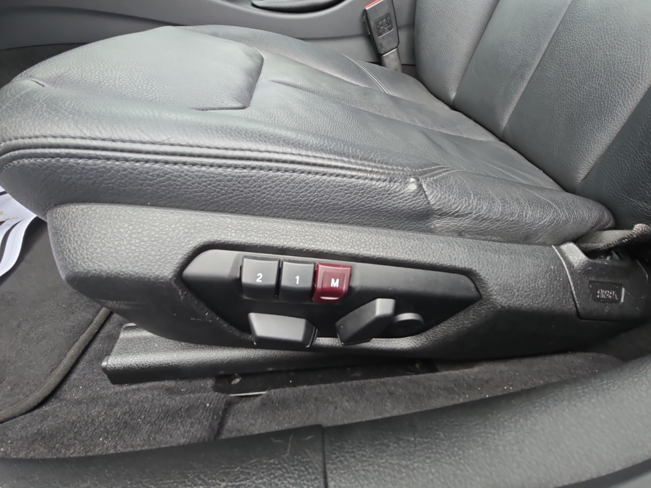 BMW 3-Series 328i xDrive Sedan 2014