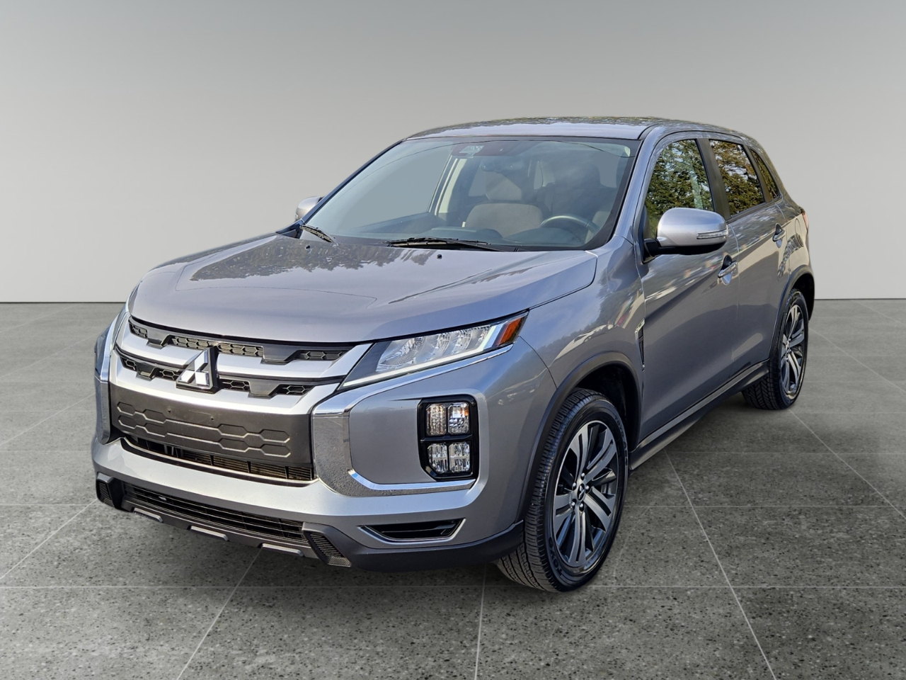 Mitsubishi Outlander Sport 2.0 ES 4WD CVT 2020