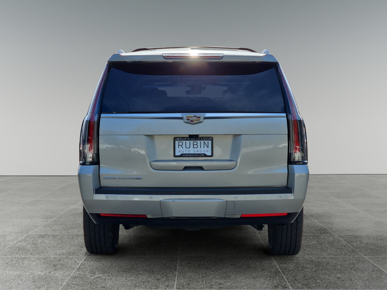 Cadillac Escalade ESV Platinum 4WD 2017