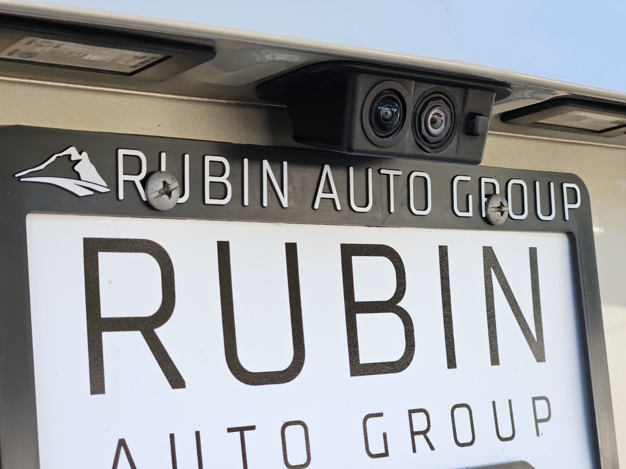 Cadillac Escalade ESV Platinum 4WD 2017