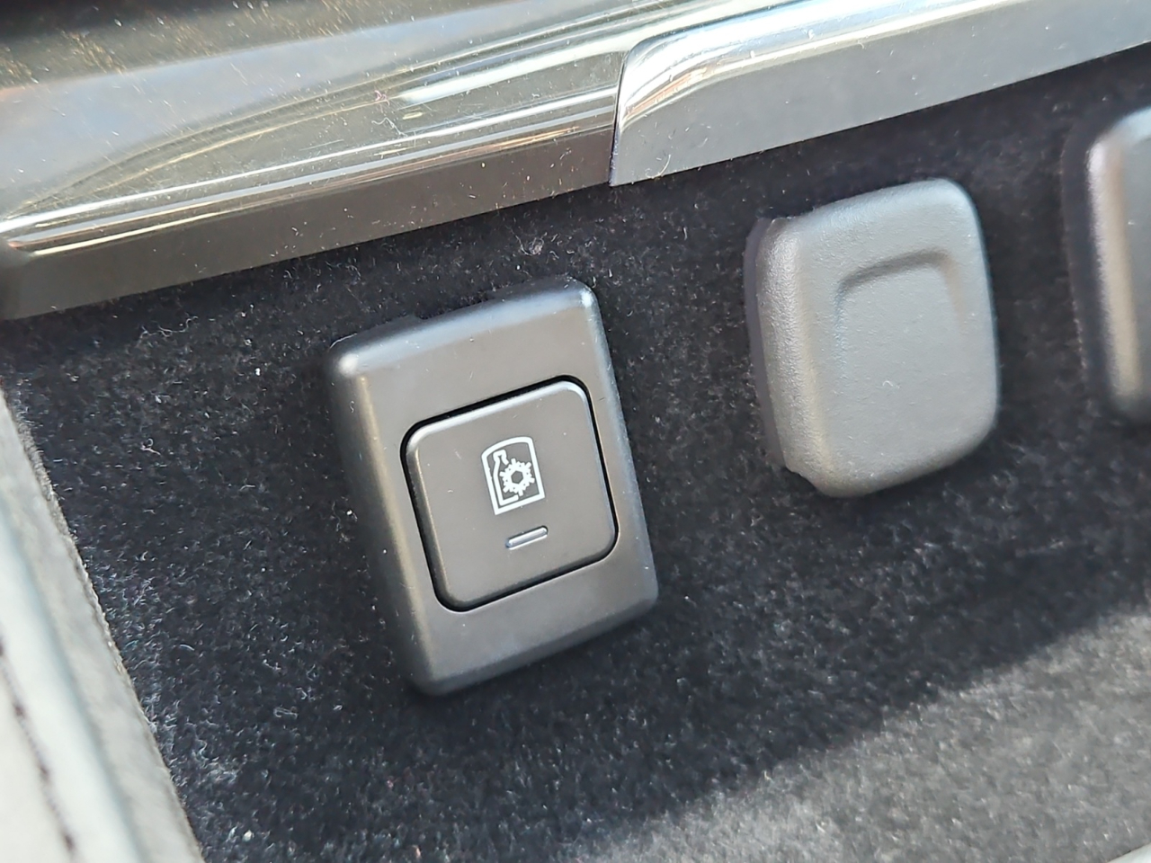 Cadillac Escalade ESV Platinum 4WD 2017