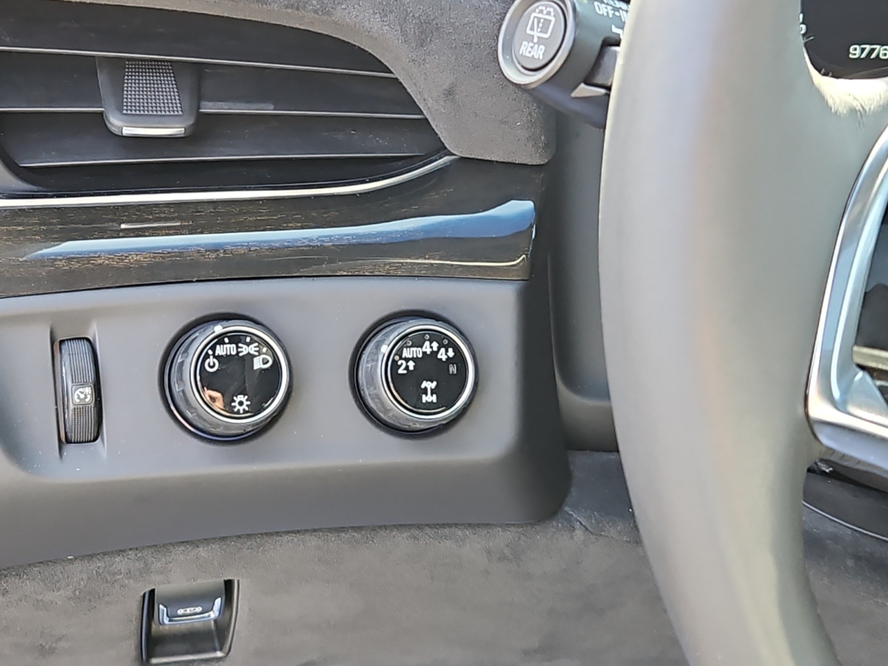 Cadillac Escalade ESV Platinum 4WD 2017