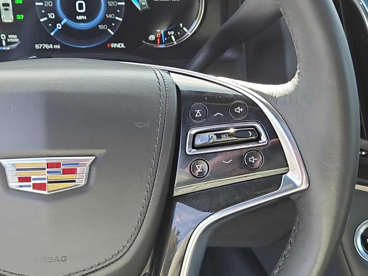 Cadillac Escalade ESV Platinum 4WD 2017