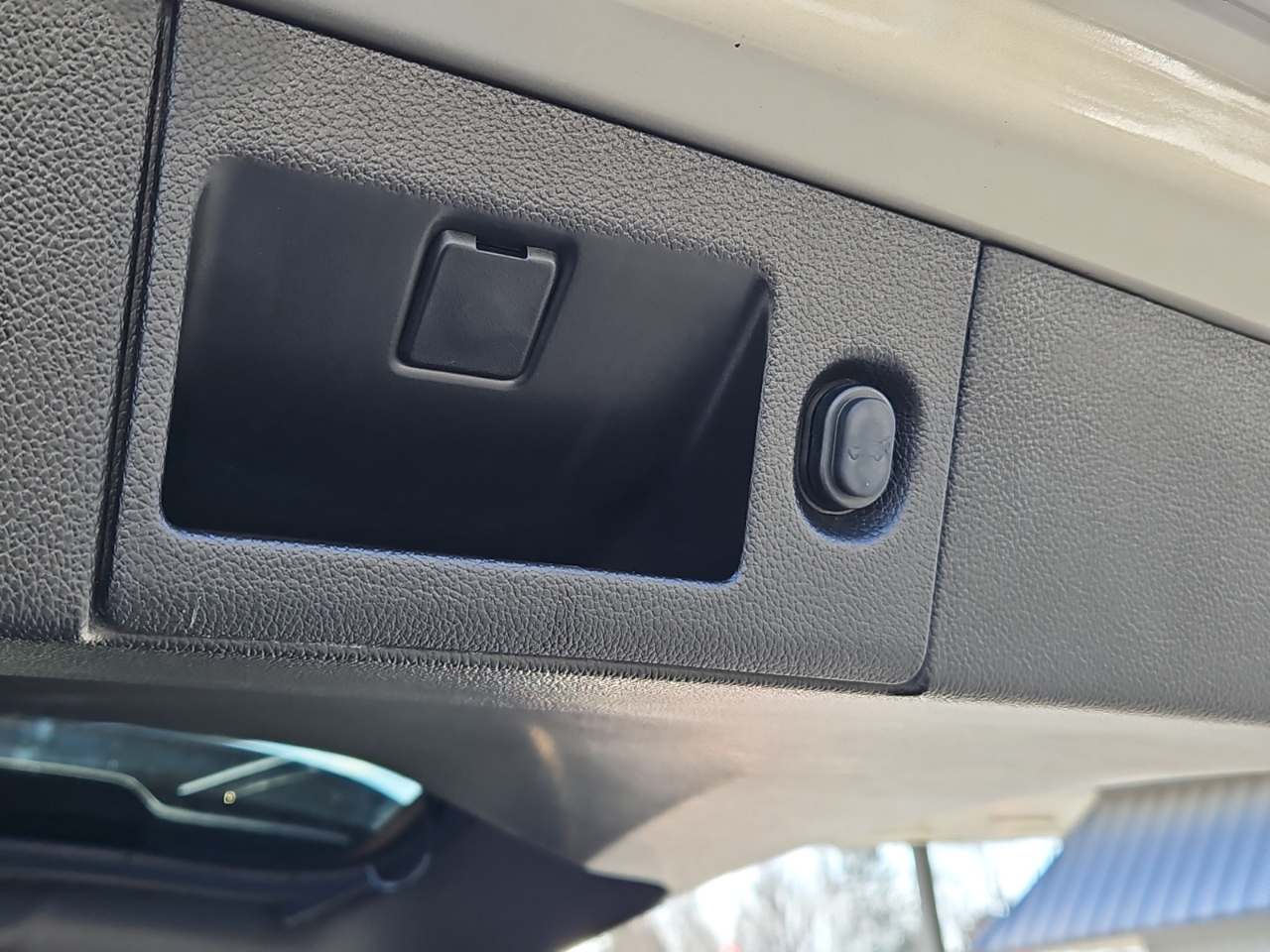 Cadillac Escalade ESV Platinum 4WD 2017