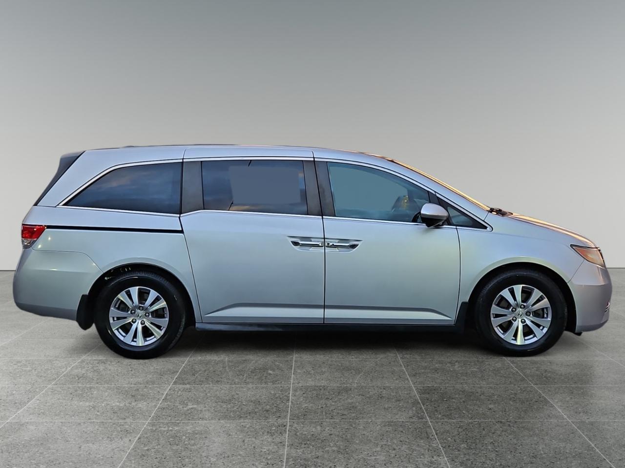 Honda Odyssey EX-L AT with RES & NAVI 2015