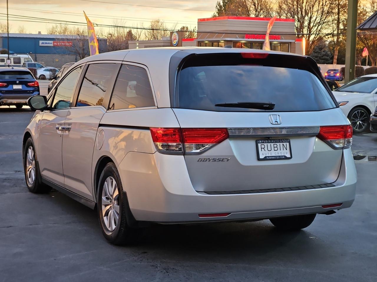 Honda Odyssey EX-L AT with RES & NAVI 2015