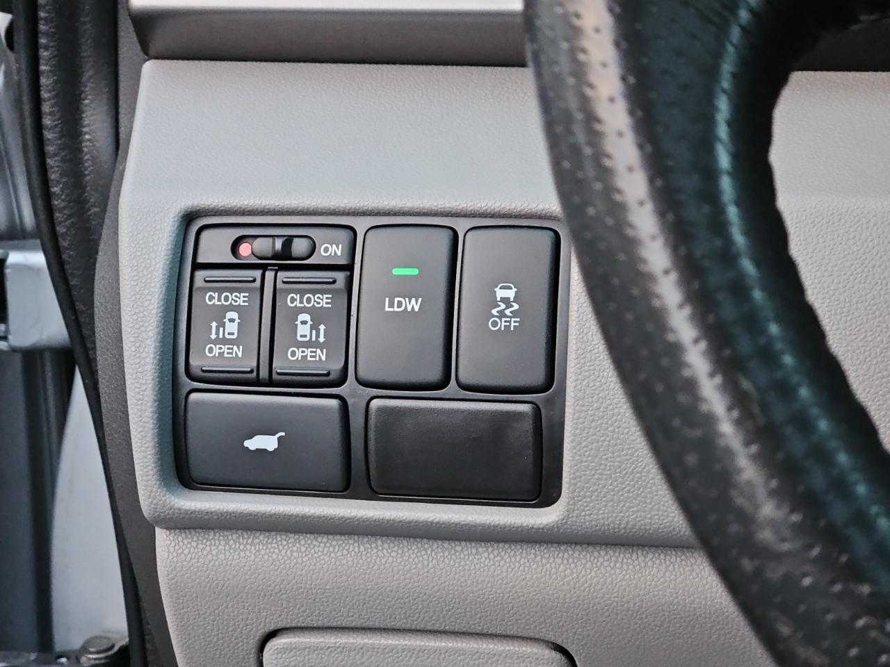 Honda Odyssey EX-L AT with RES & NAVI 2015