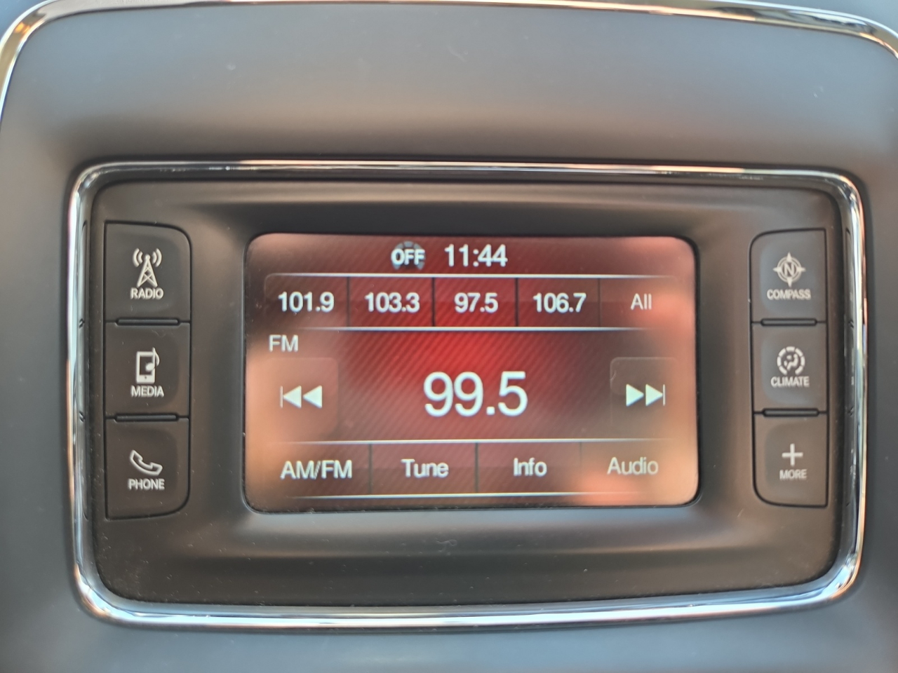 Dodge Durango 4WD 4dr SXT 2015