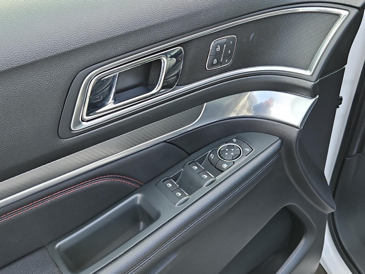 Ford Explorer Sport 4WD 2018