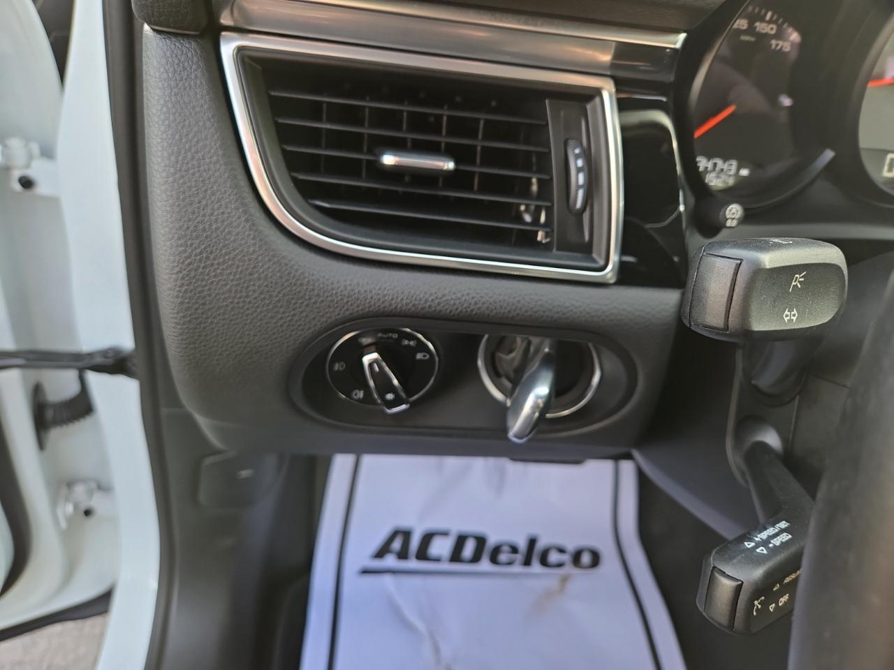 Porsche Macan S 2016