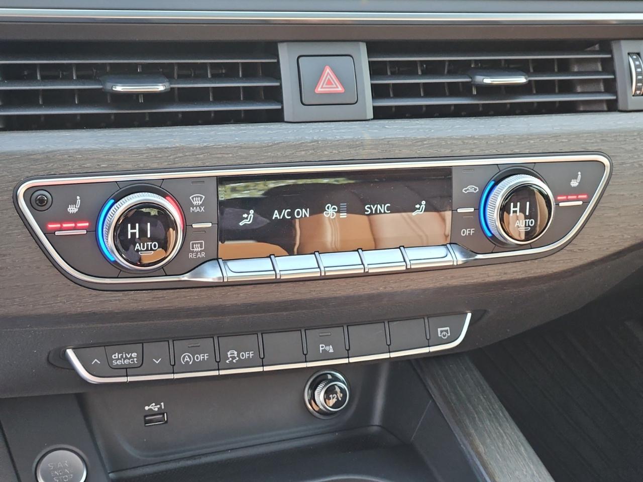 Audi A4 2.0 TFSI Premium Plus quattro 7A 2019