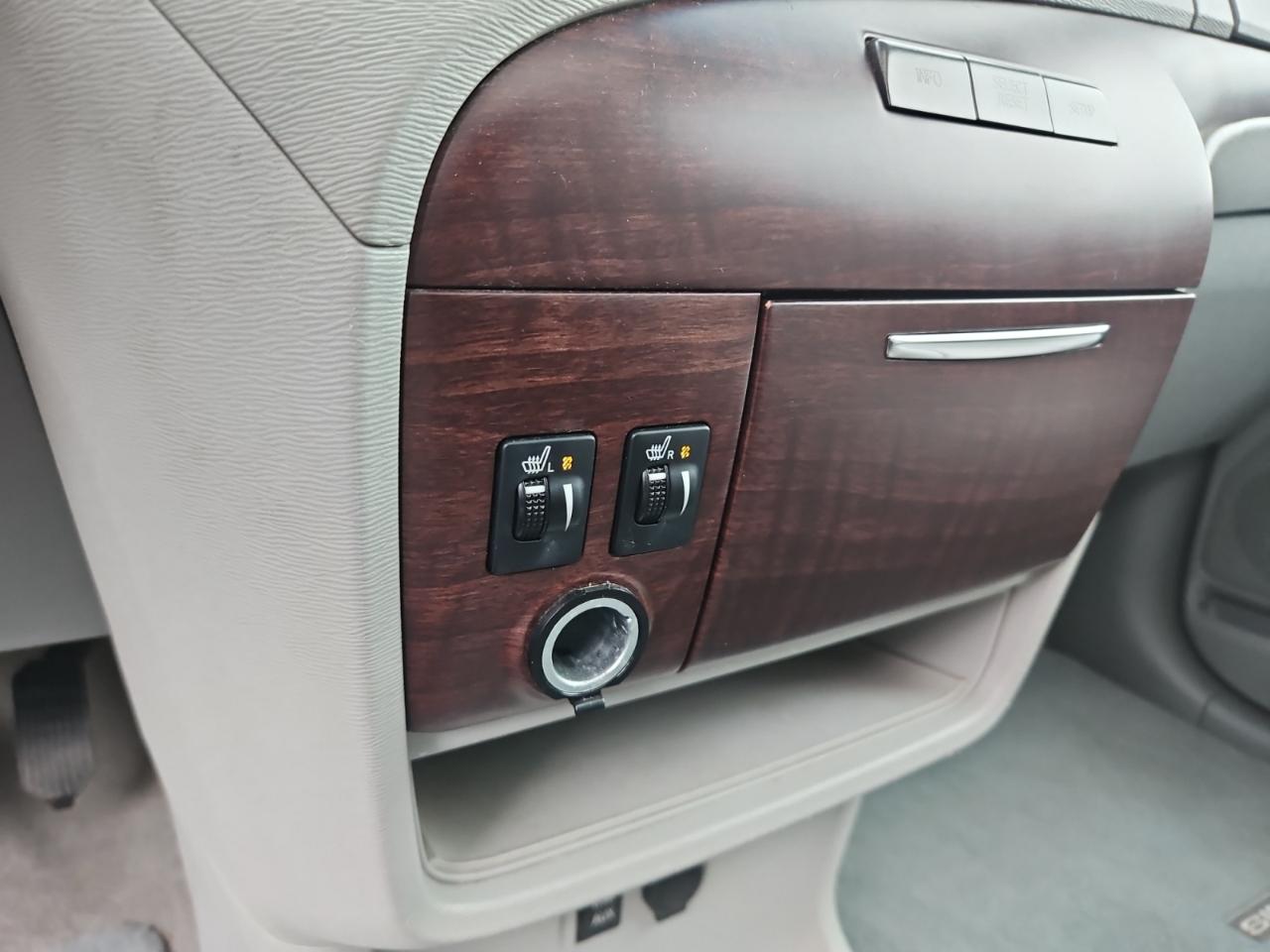 Toyota Sienna XLE 7 Passenger 2013