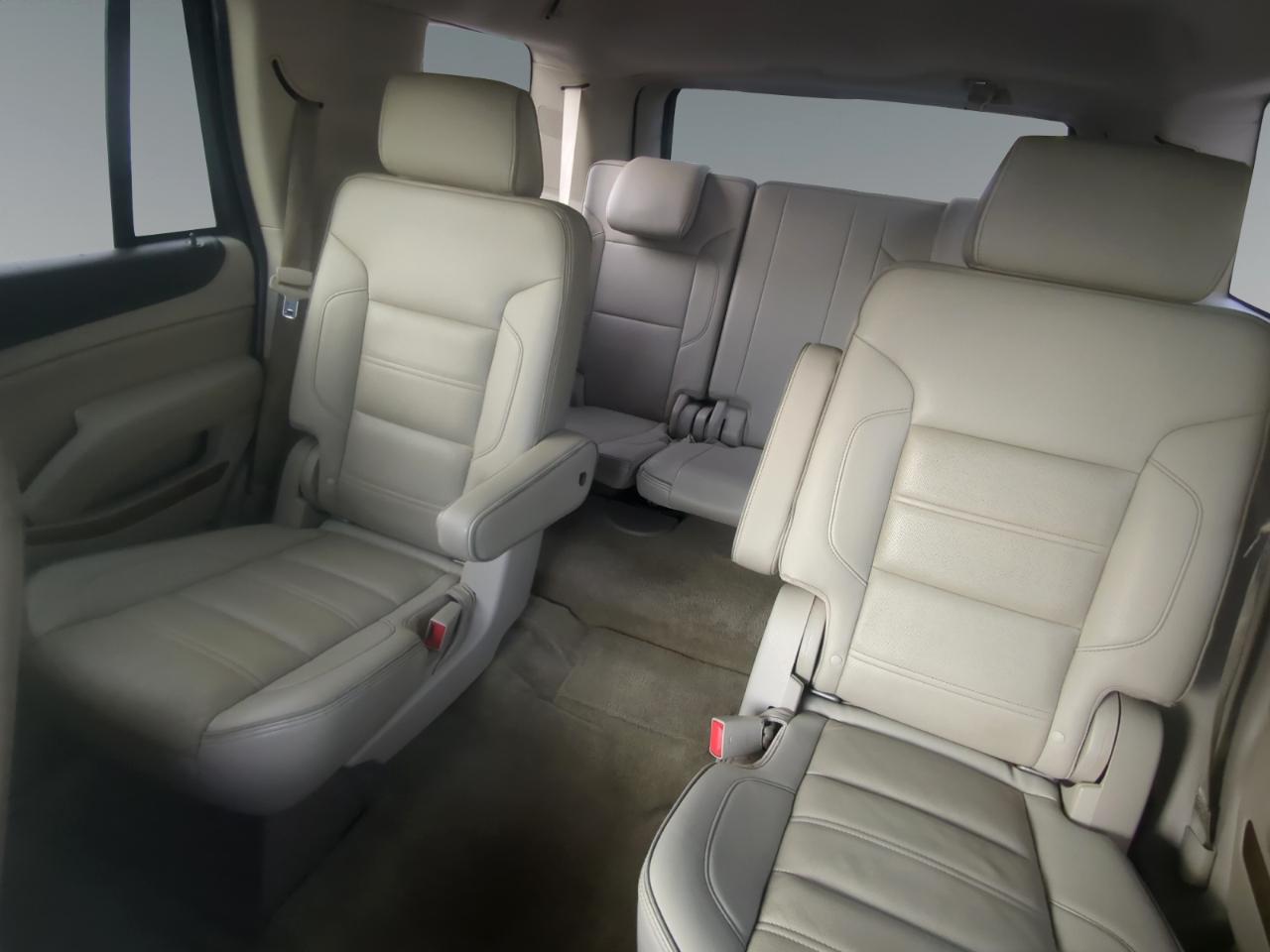 GMC Yukon Denali 4WD 2017