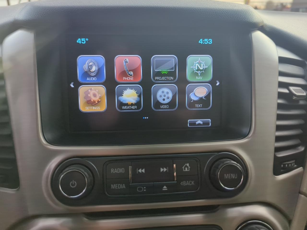 GMC Yukon Denali 4WD 2017