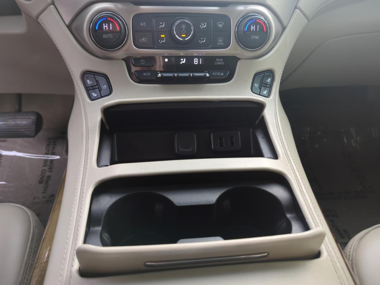 GMC Yukon Denali 4WD 2017