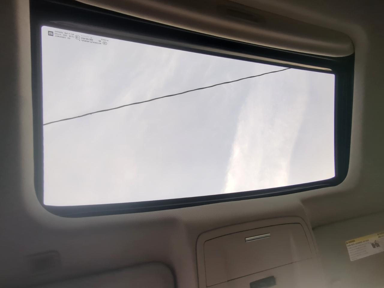 GMC Yukon Denali 4WD 2017