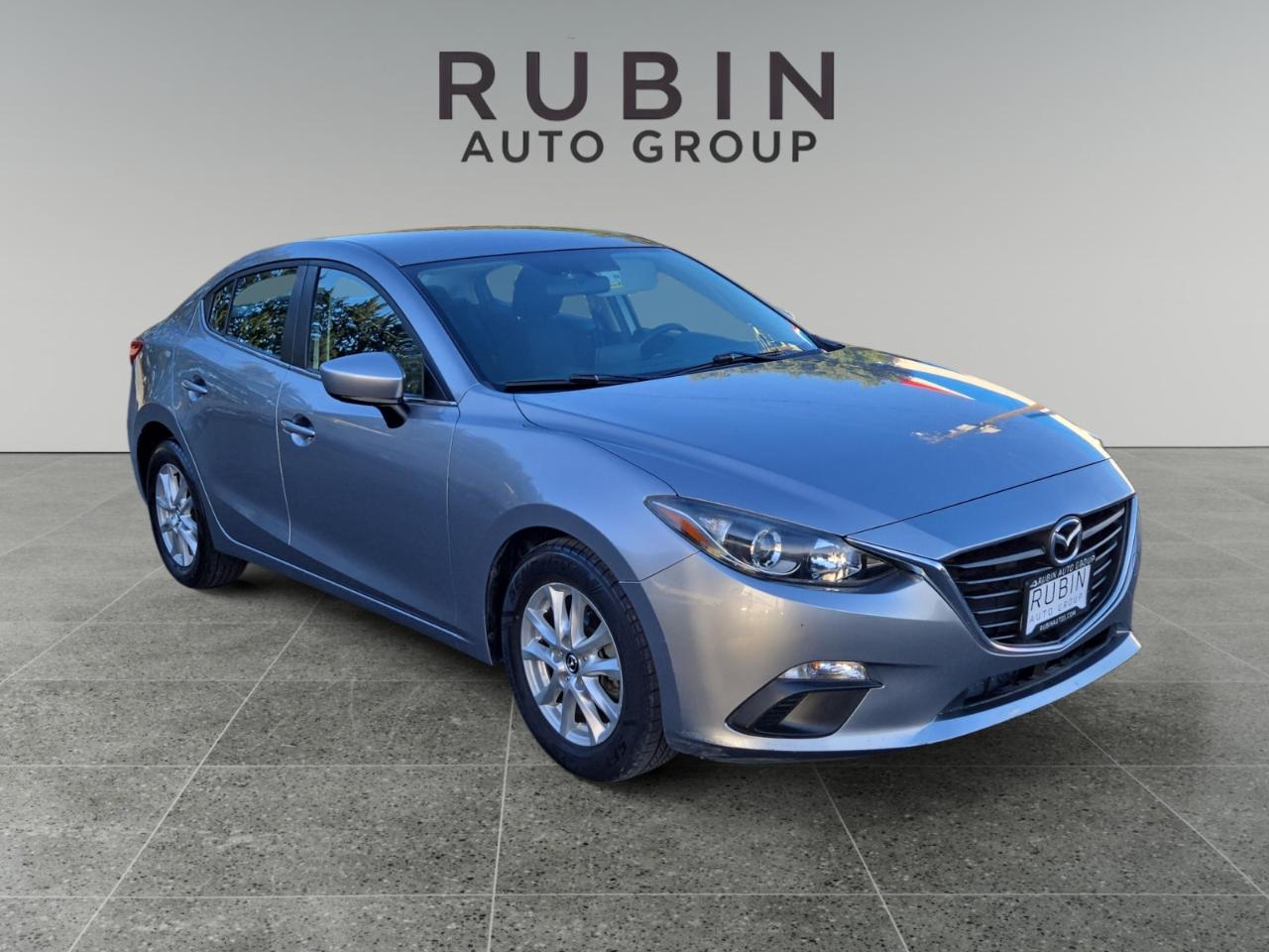 2016 Mazda MAZDA3 i Sport AT 4-Door