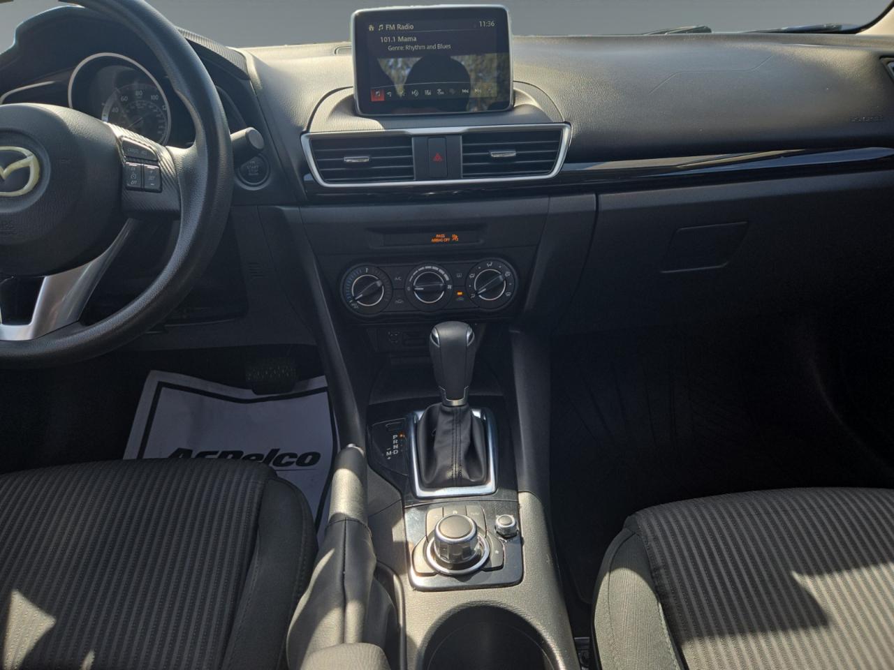 Mazda MAZDA3 i Sport AT 4-Door 2016