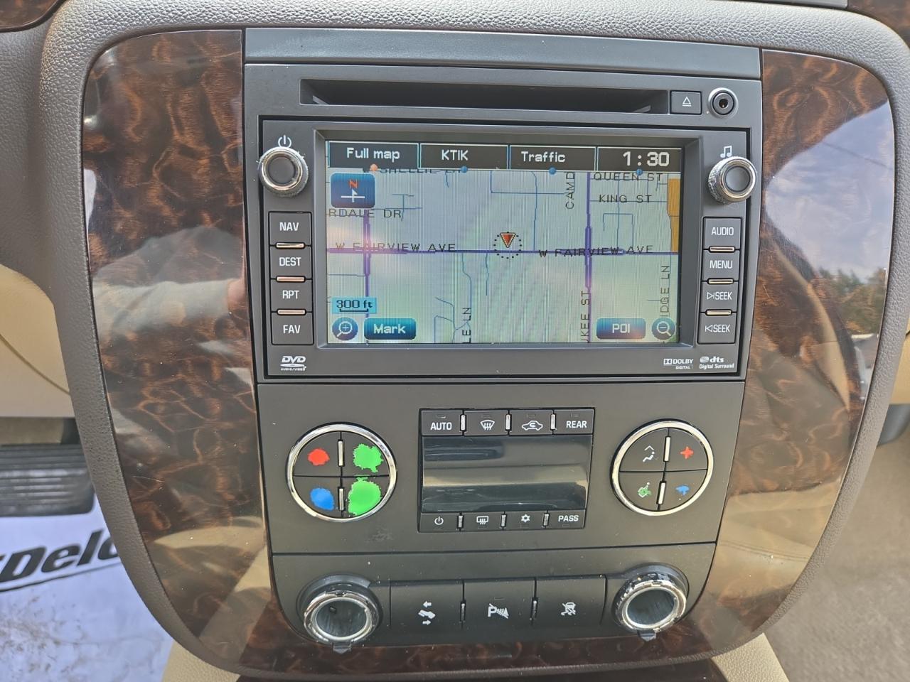 GMC Yukon Denali XL 4WD 2011