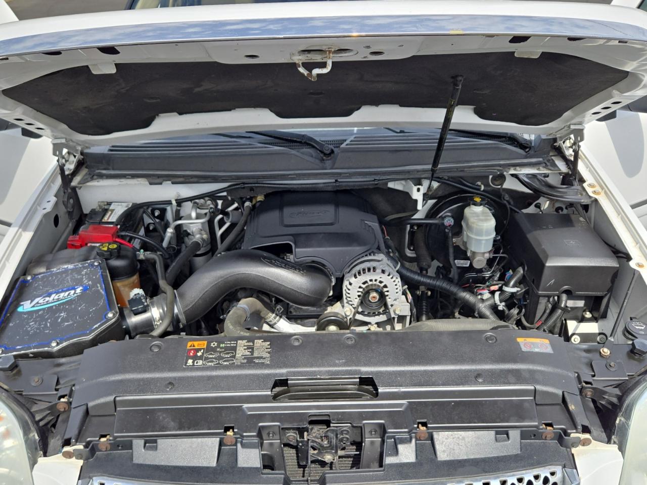 GMC Yukon Denali XL 4WD 2011