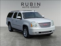 2011 GMC Yukon Denali 