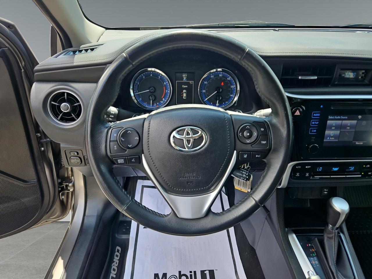 Toyota Corolla SE 4D Sedan 2017