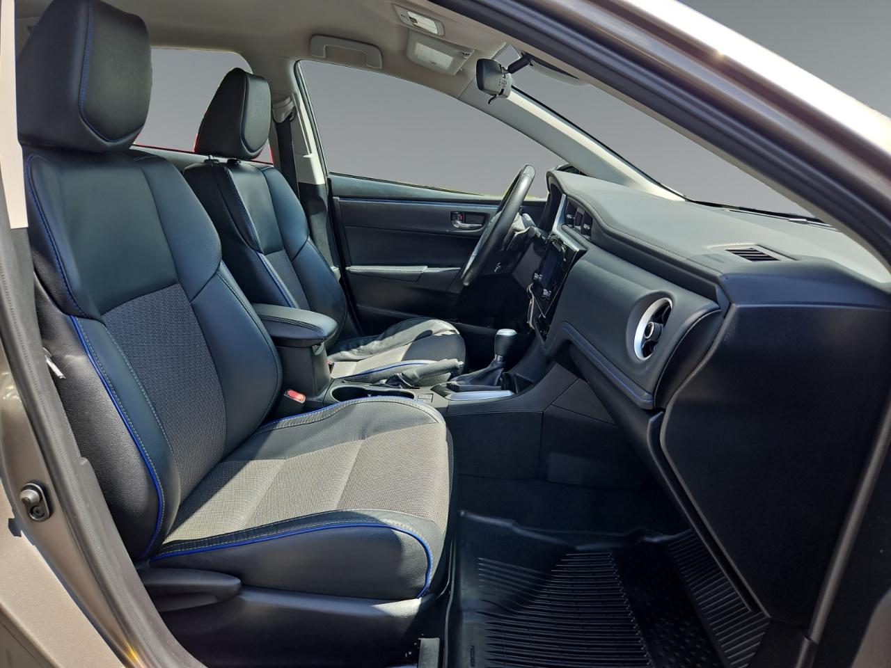 Toyota Corolla SE 4D Sedan 2017