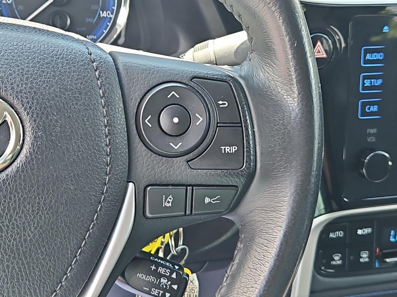Toyota Corolla SE 4D Sedan 2017
