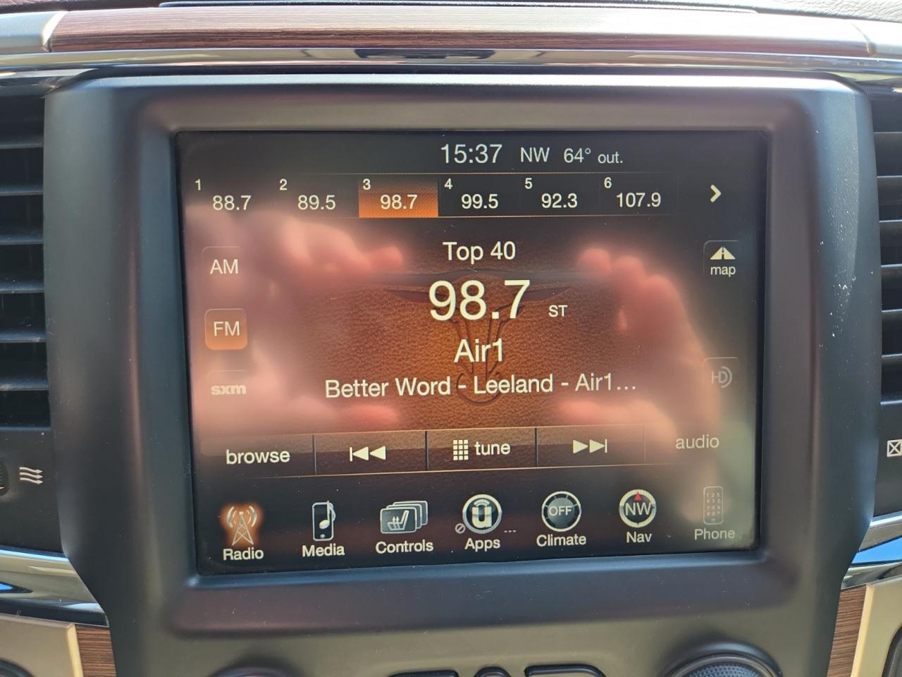 RAM 1500 Laramie Crew Cab SWB 4WD 2013