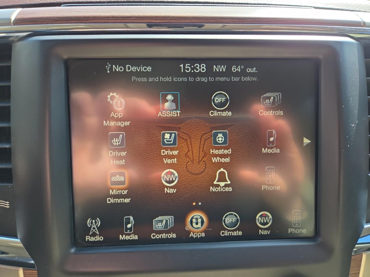 RAM 1500 Laramie Crew Cab SWB 4WD 2013