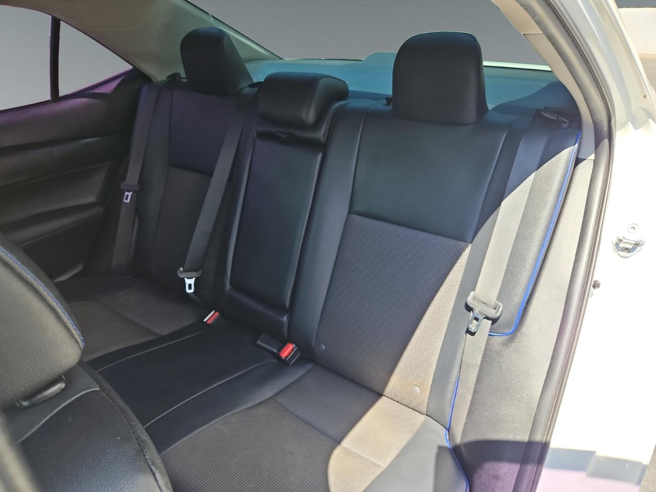 Toyota Corolla SE CVT 2017