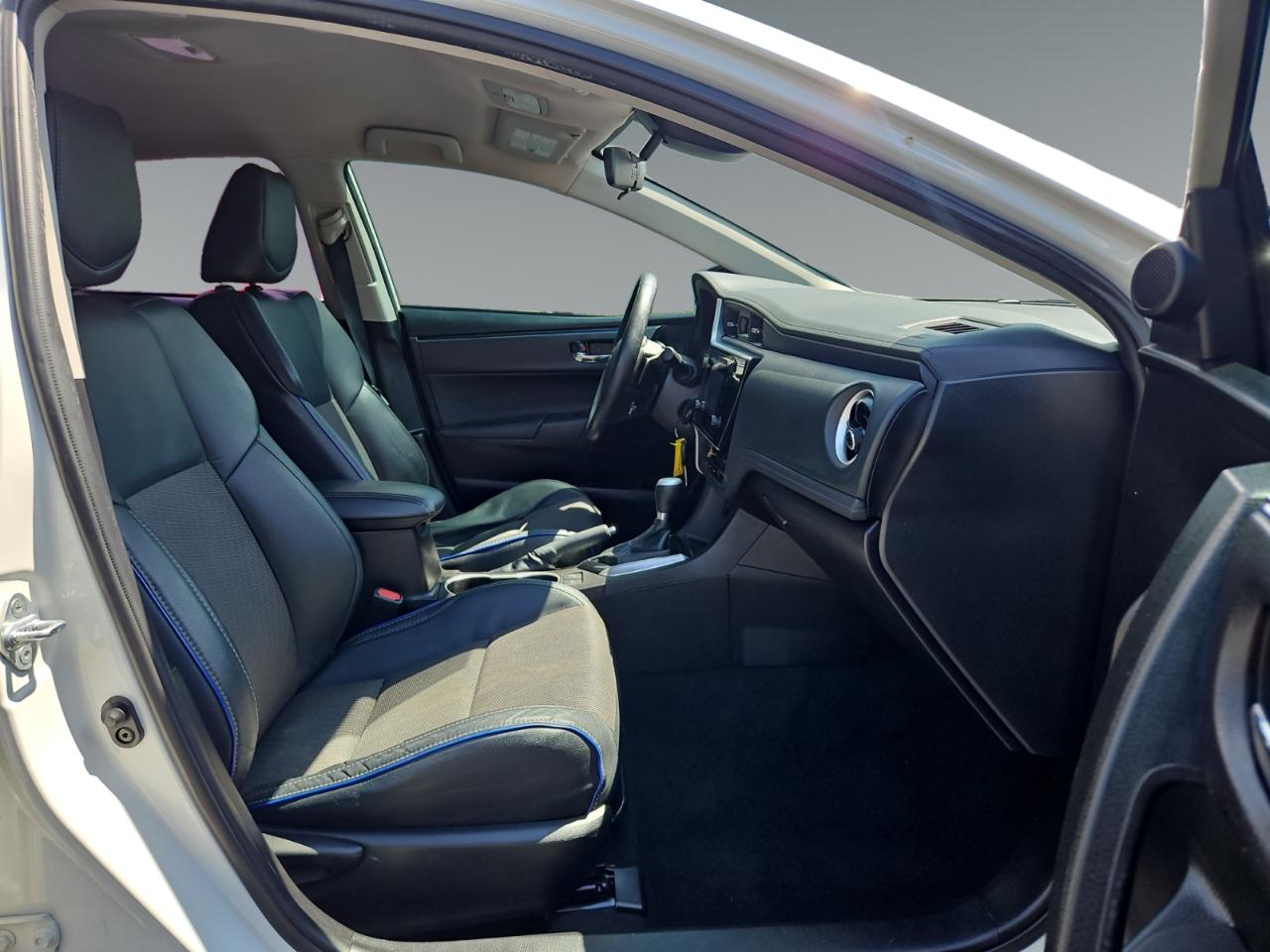 Toyota Corolla SE CVT 2017